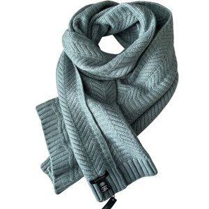 NWT! LOVE & LORE Knit Oversized Warm,Soft & Cozy Scarf